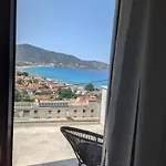 Selini By Deniastella Apartman