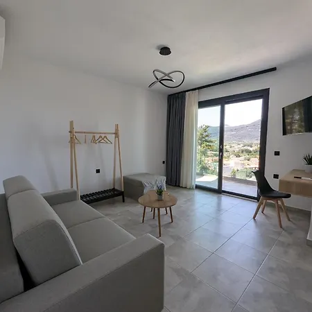 Selini 公寓 *